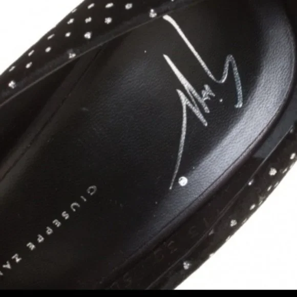 Rare glitter embossed star like dots velvet pumps - Picture 7 of 8